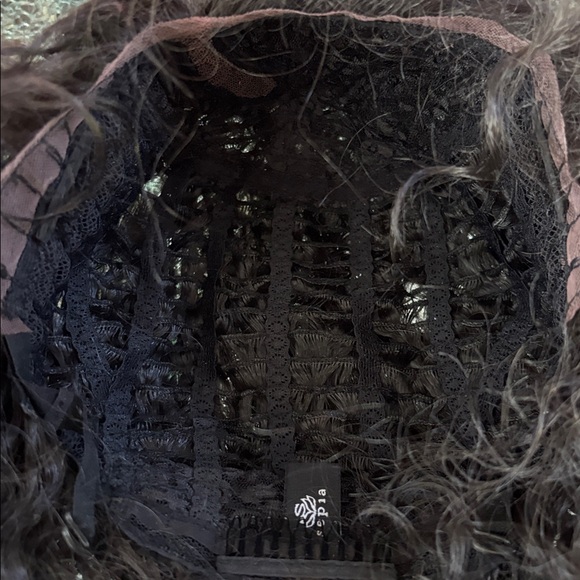 Bundle of 3 Wigs - Picture 9 of 13